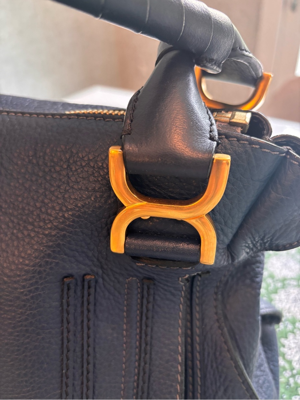 Chloe Marcie Leather crossbody with Gold Hardware - Picture 4 of 13